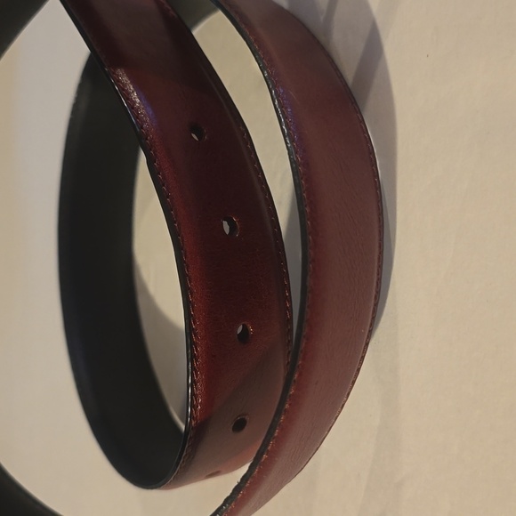 Mens Reddish Brown Leather Belt Reversible Silver Buckle Sz.M/L - Picture 3 of 10